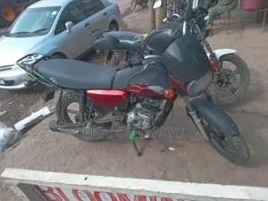 Bajaj Boxer 2017 Red