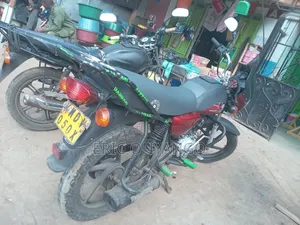 Bajaj Boxer 2017 Red