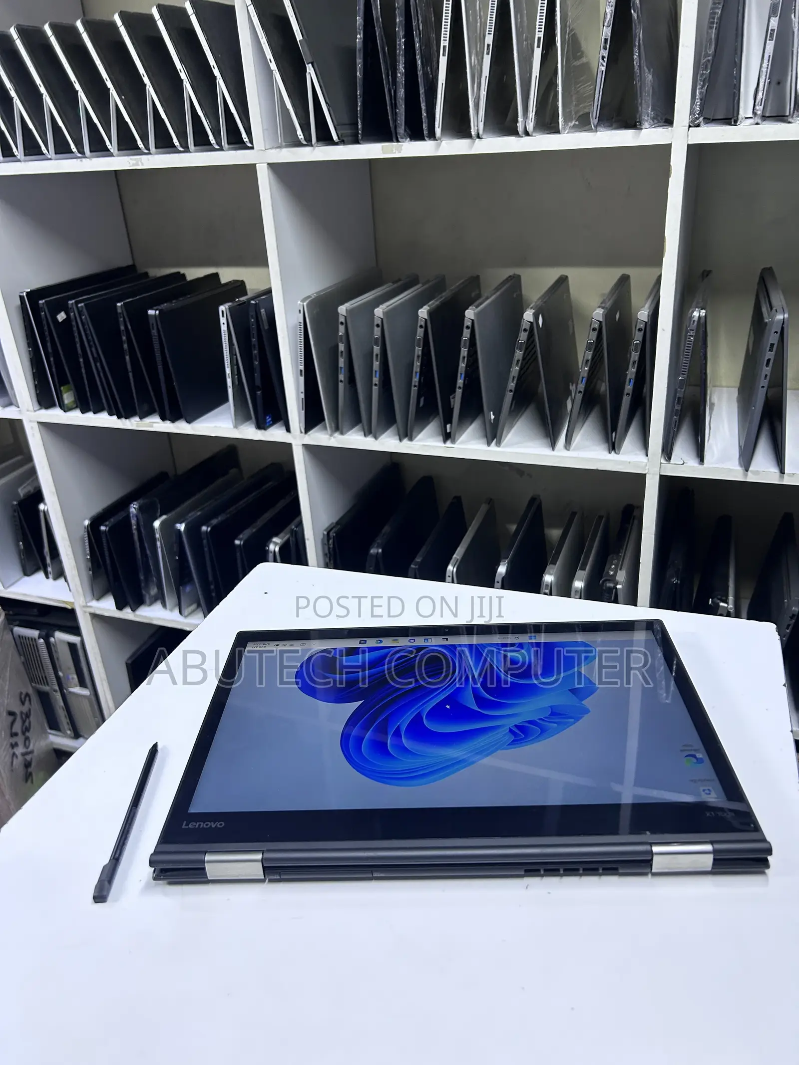 Laptop Lenovo ThinkPad X1 Yoga 16GB Intel Core i7 SSD 512GB