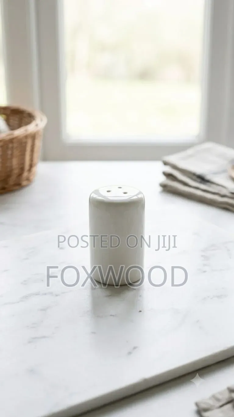 Ceramic Salt Shaker Round