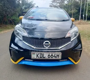 Nissan Note 2015 Black