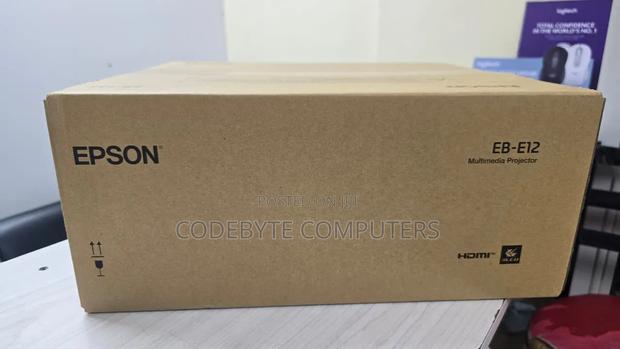 Epson EB-E12 Projector - thumbnail 2