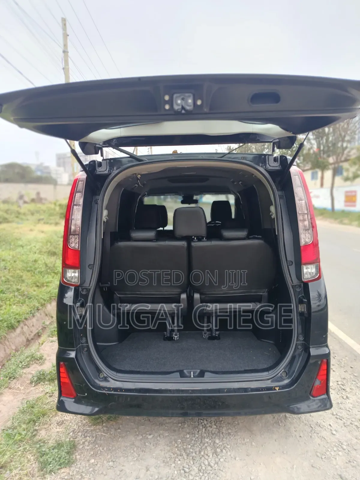 Toyota Noah 2016 Black