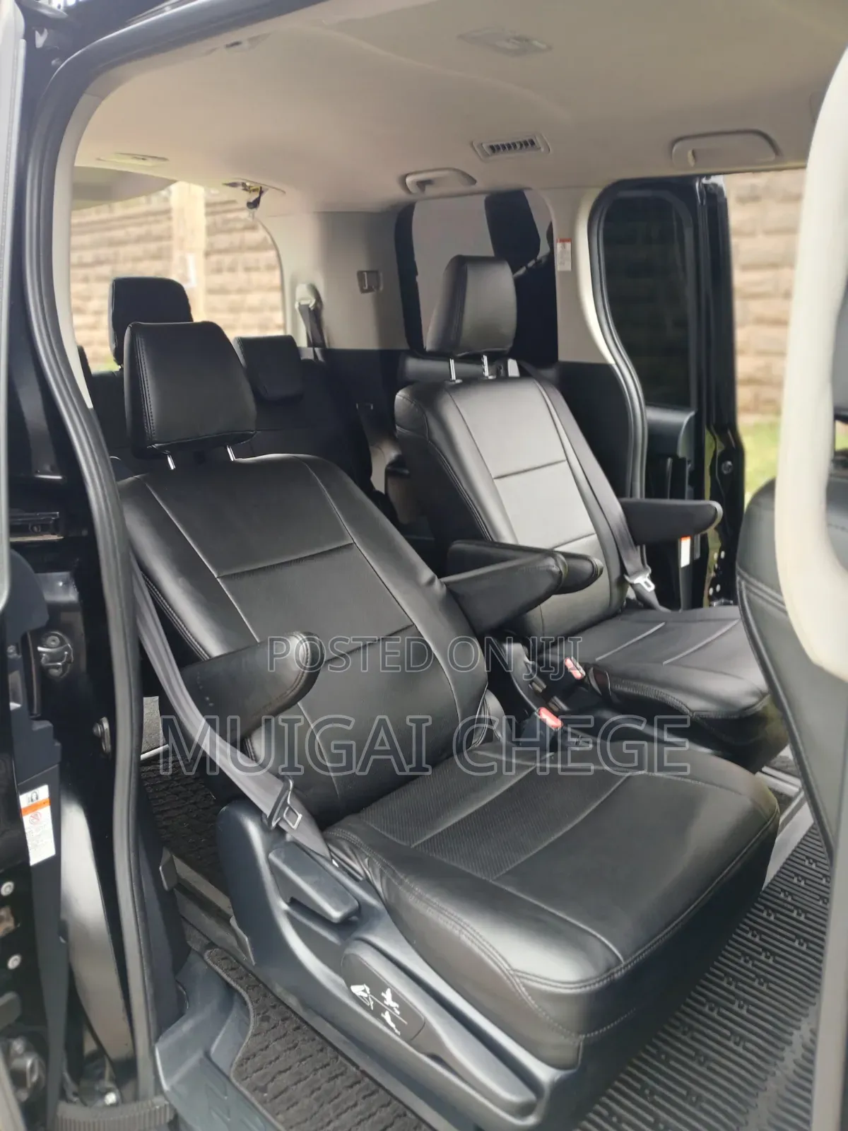 Toyota Noah 2016 Black