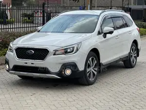 Subaru Outback 2019 White