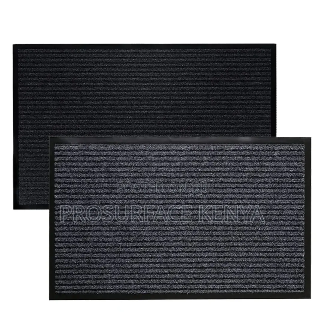 Heavy Duty Ribbed Door Mat 80×120 – KSh 2,999