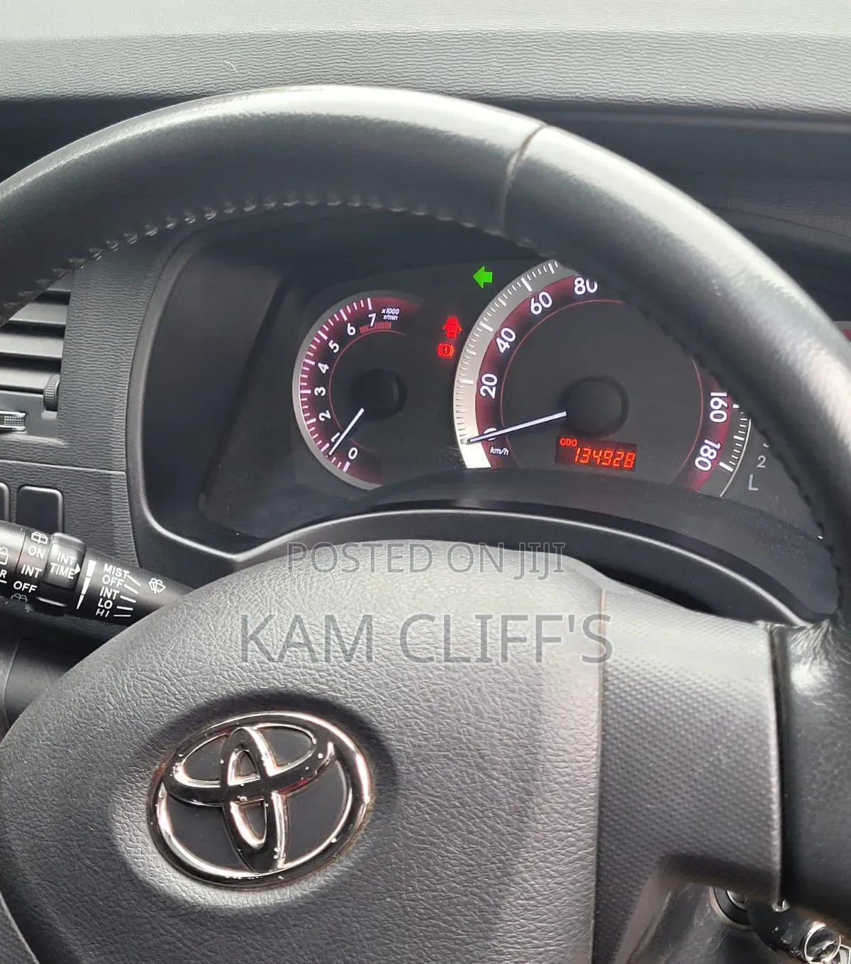 Toyota ISIS 2008 Gray