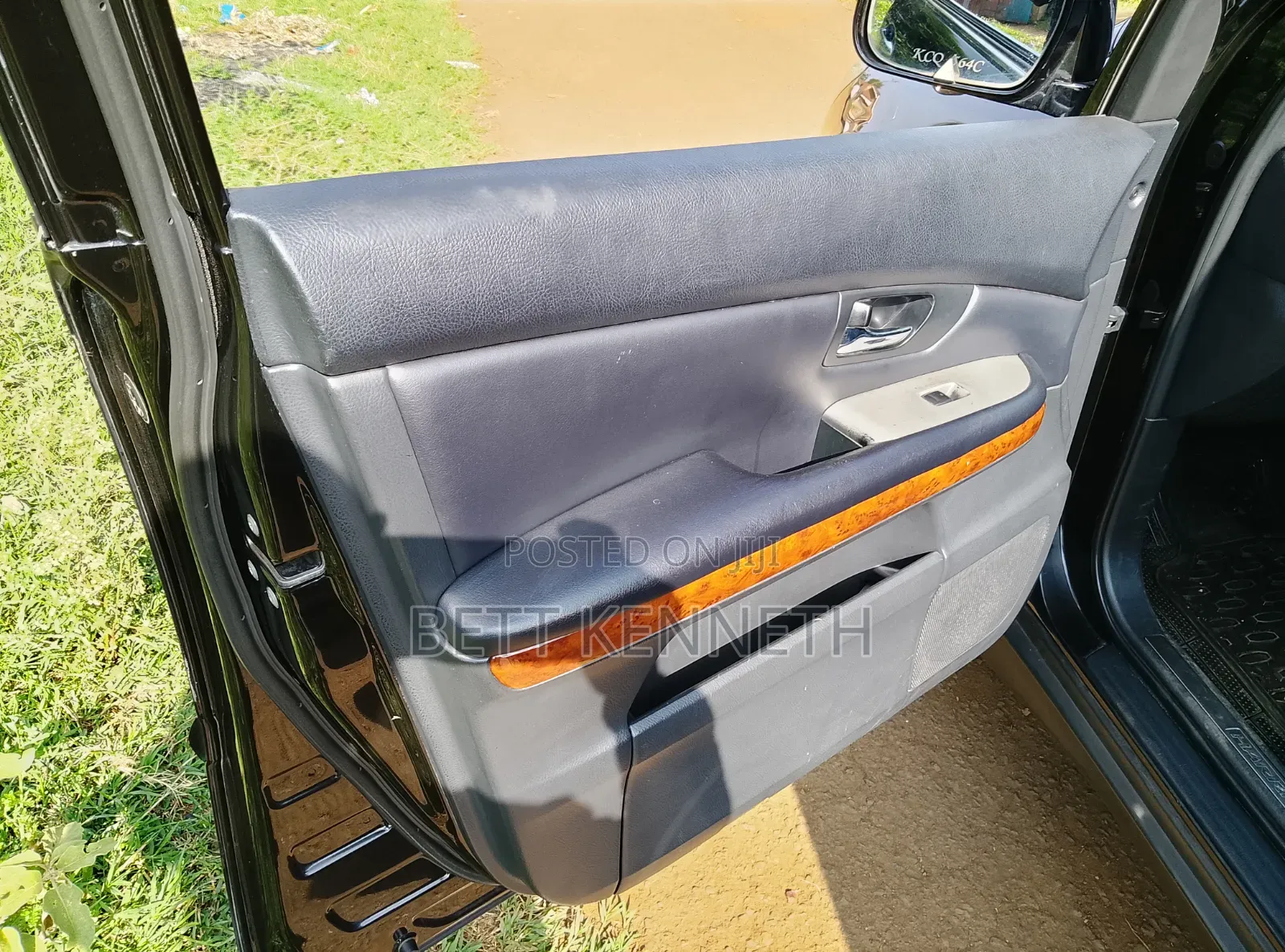 Toyota Harrier 2011 Black