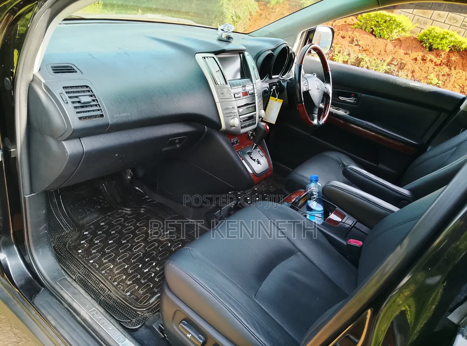 Toyota Harrier 2011 Black
