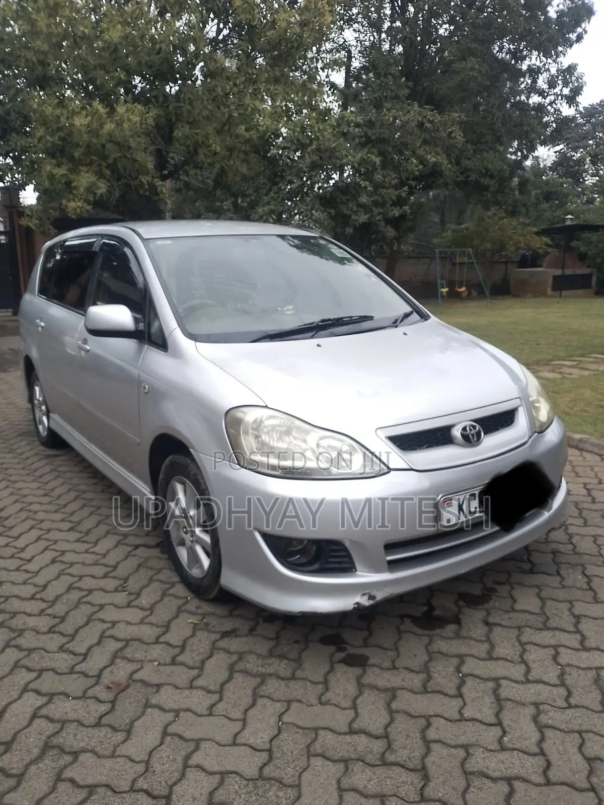 Toyota Ipsum 2006 Gray