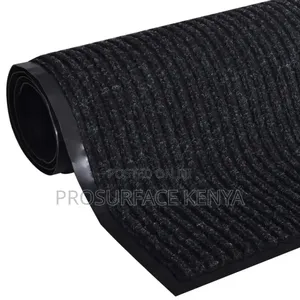 Modern Ribbed Welcome Mat 80×120cm – KSh 2,999
