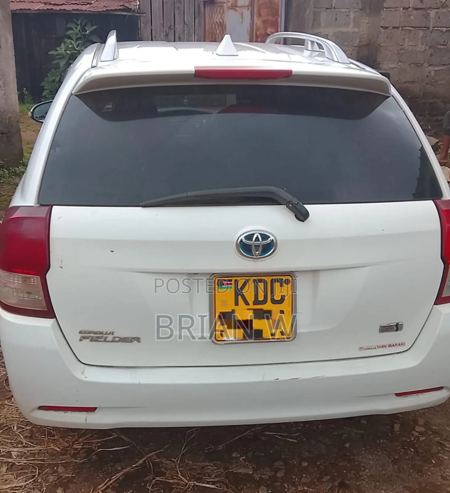 Toyota Corolla Fielder 2013 Pearl