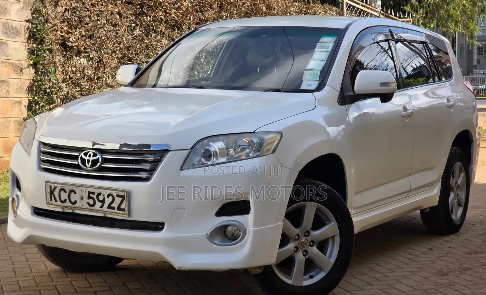Toyota Vanguard 2008 Off white
