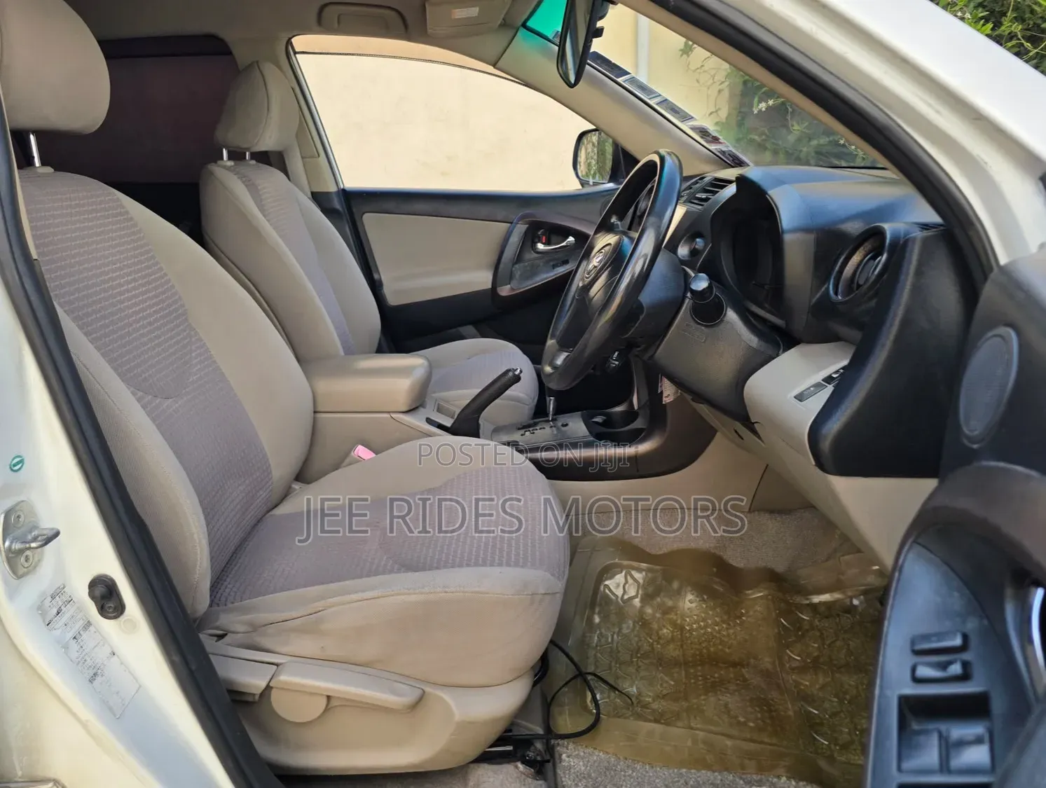 Toyota Vanguard 2008 Off white