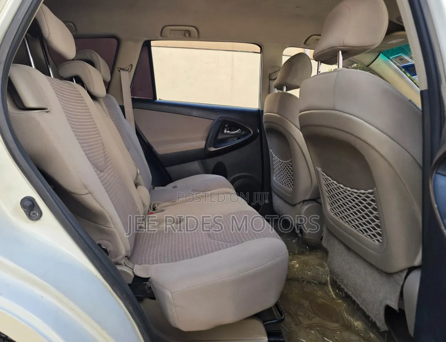 Toyota Vanguard 2008 Off white