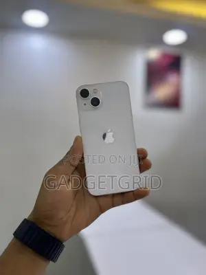 Apple iPhone 13 256 GB White
