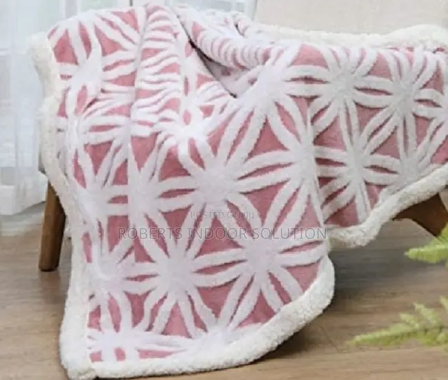 Exclusive Sherpa Fleece Throw Blanket