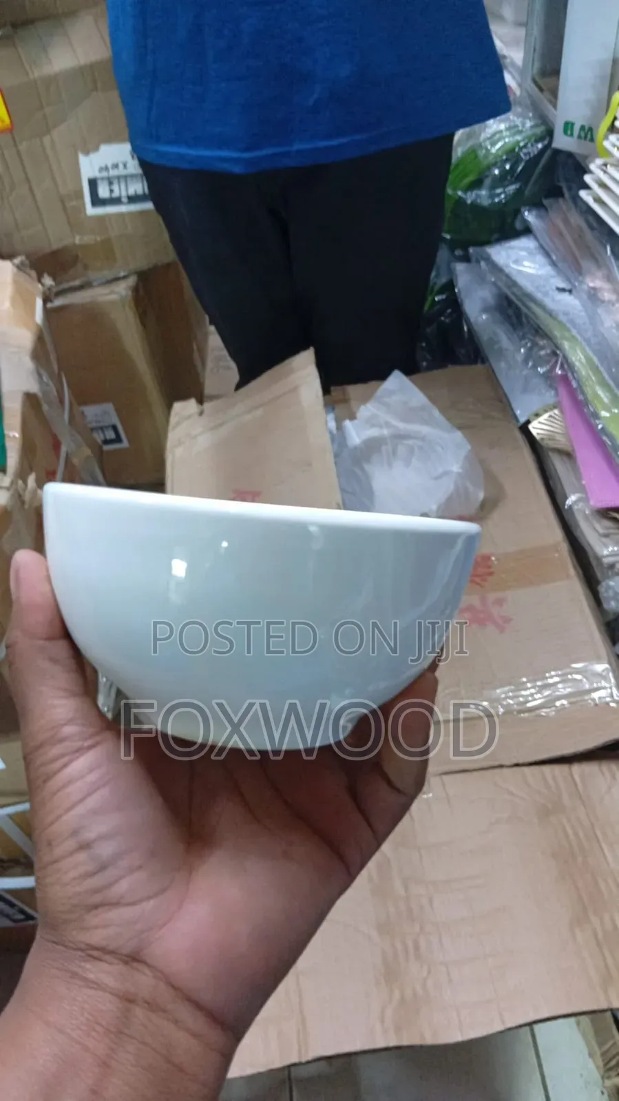 Ceramic Bowl With Stand