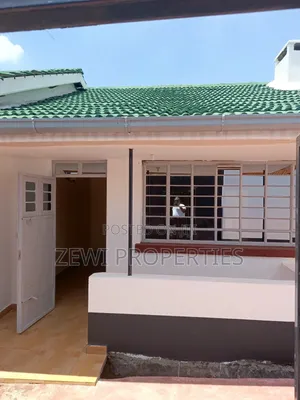 3bdrm Bungalow in Ngong CBD for rent