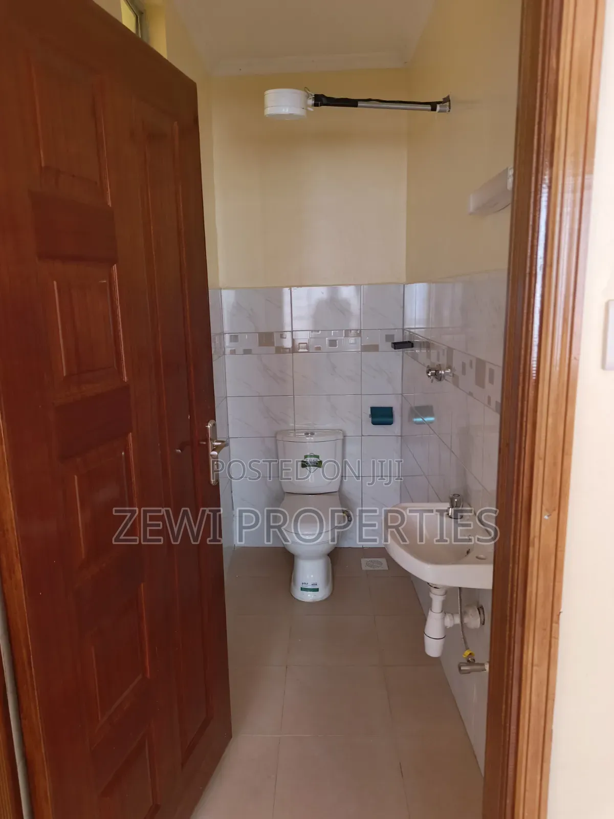 3bdrm Bungalow in Ngong CBD for rent