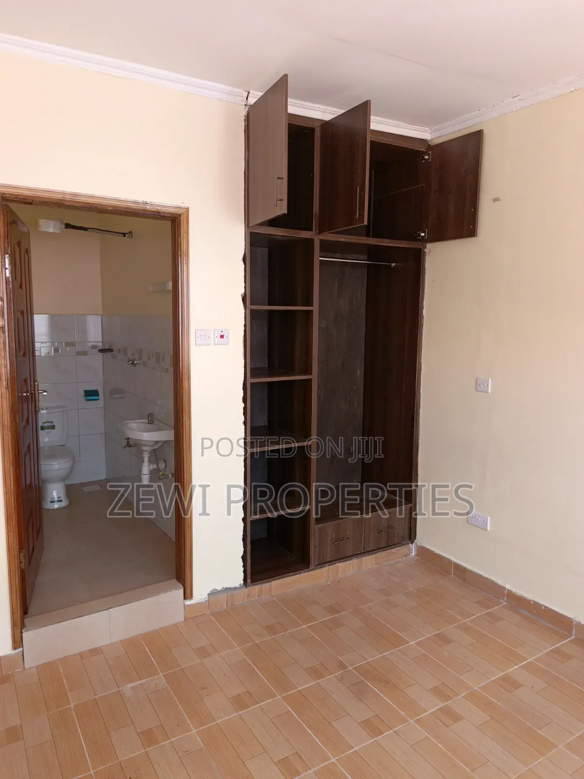 3bdrm Bungalow in Ngong CBD for rent