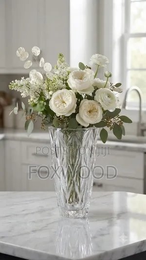 Glass Vase Wavy Heavy