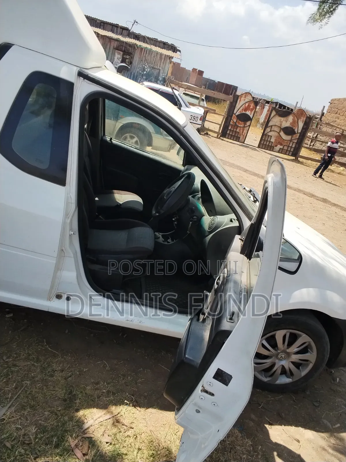 Nissan NP200 2011 White
