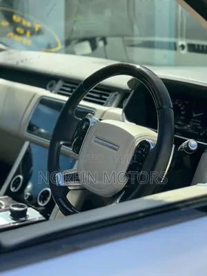 Land Rover Range Rover 2019 Off white
