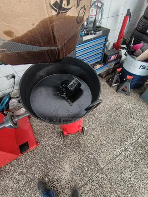 Readily for Garage and Industrial Use Vehicle Oil Drainer Sunshine