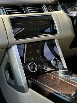 Land Rover Range Rover 2019 Off white