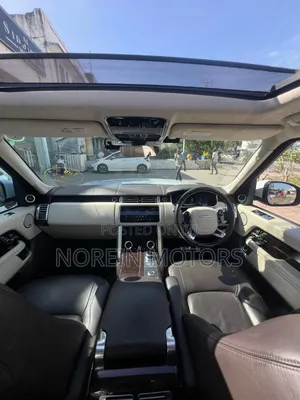 Land Rover Range Rover 2019 Off white