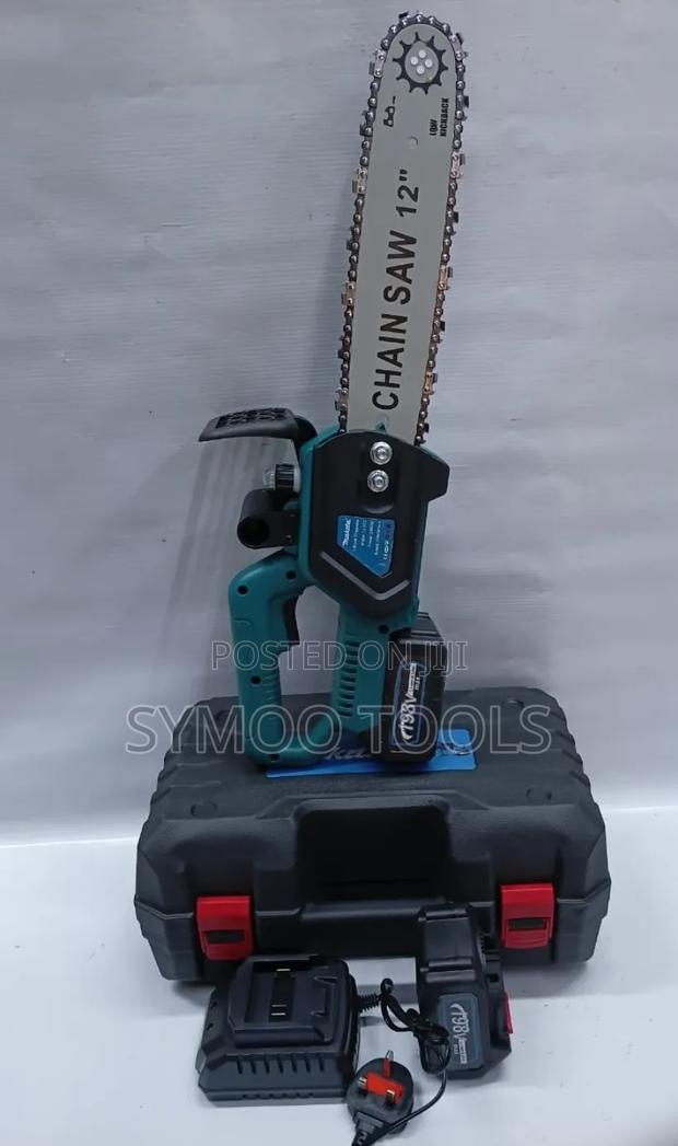 12" Makita Cordless Chainsaw