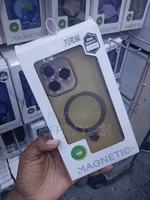 MagSafe Phone Case Magnetic Ring a White for the iPhone 15 Pro Max