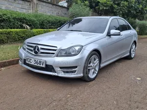 Mercedes-Benz C200 2014 Silver