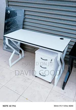 Mobile Pedestrial and a Table