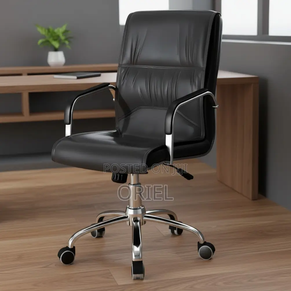 Office Chair : Ergonomic Leather Visitor Conference Chair