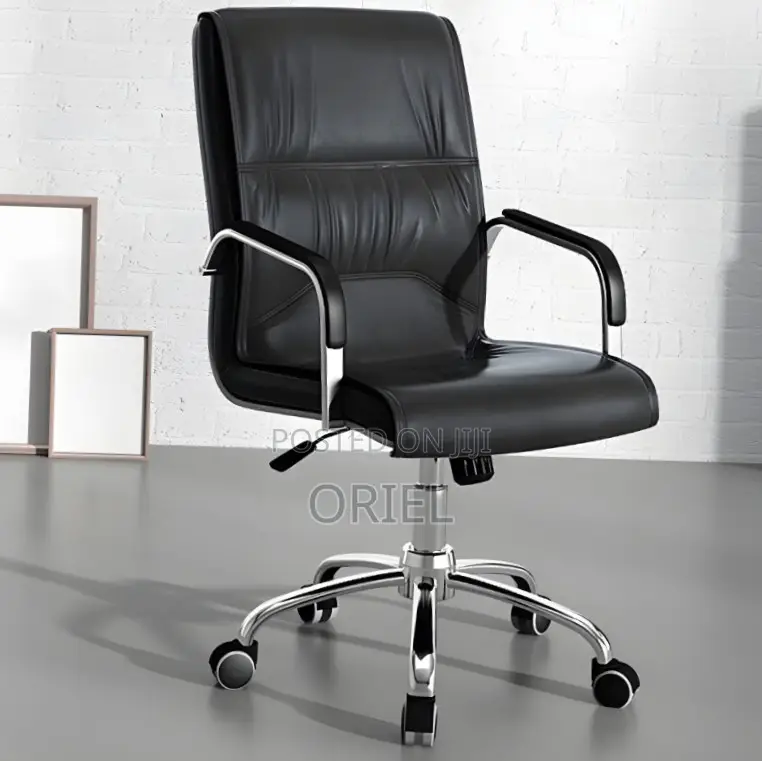 Office Chair : Ergonomic Leather Visitor Conference Chair