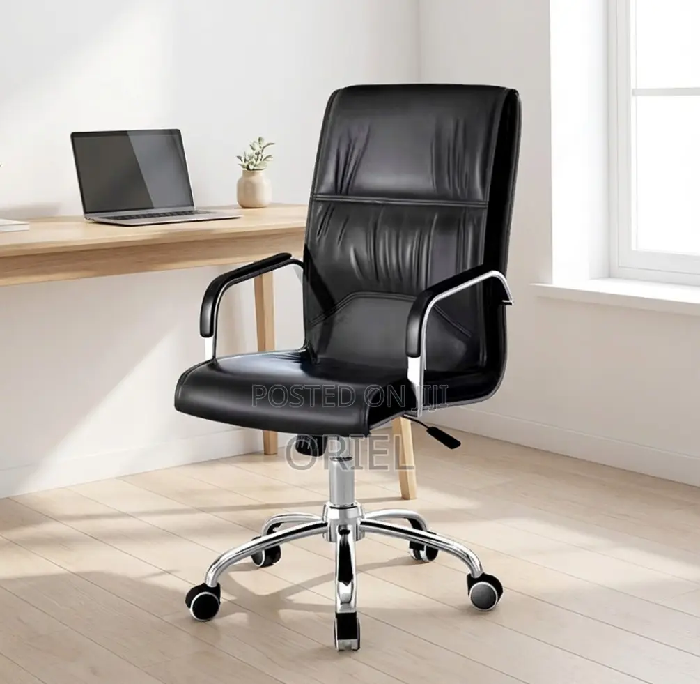 Office Chair : Ergonomic Leather Visitor Conference Chair