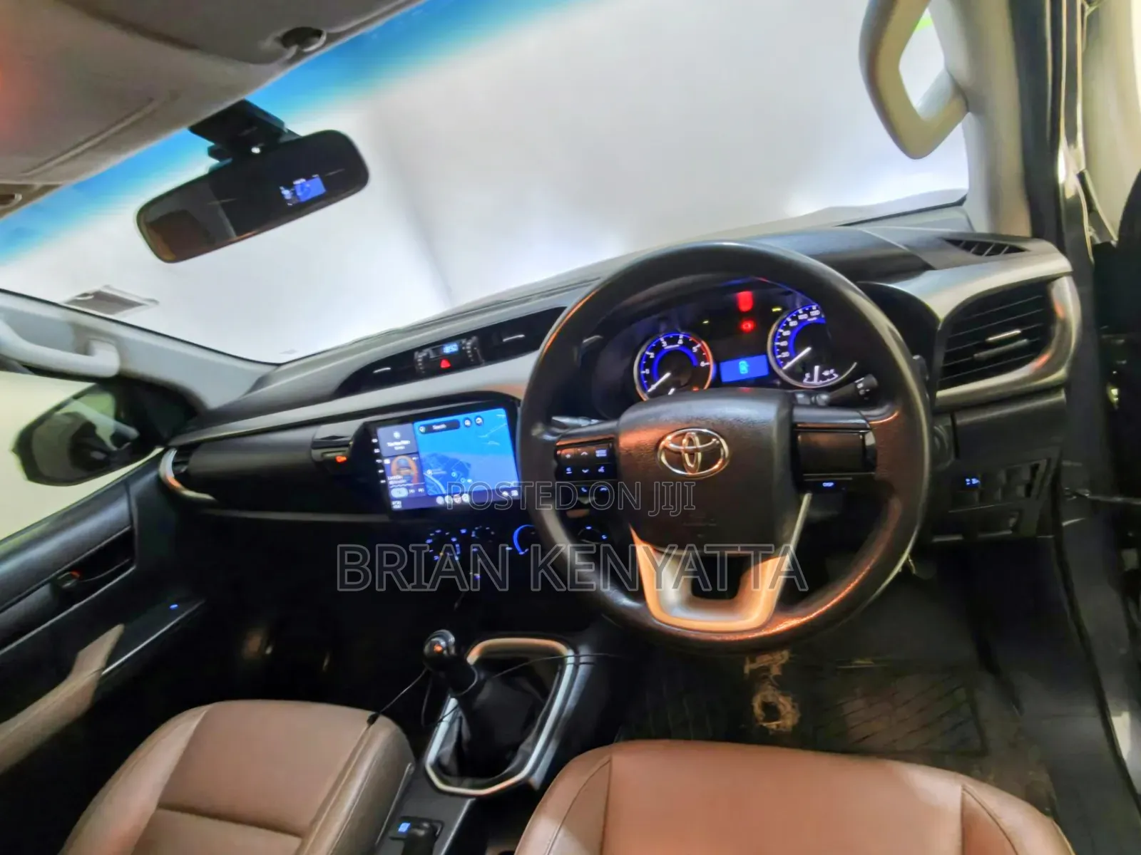 Toyota Hilux 2015 Gray