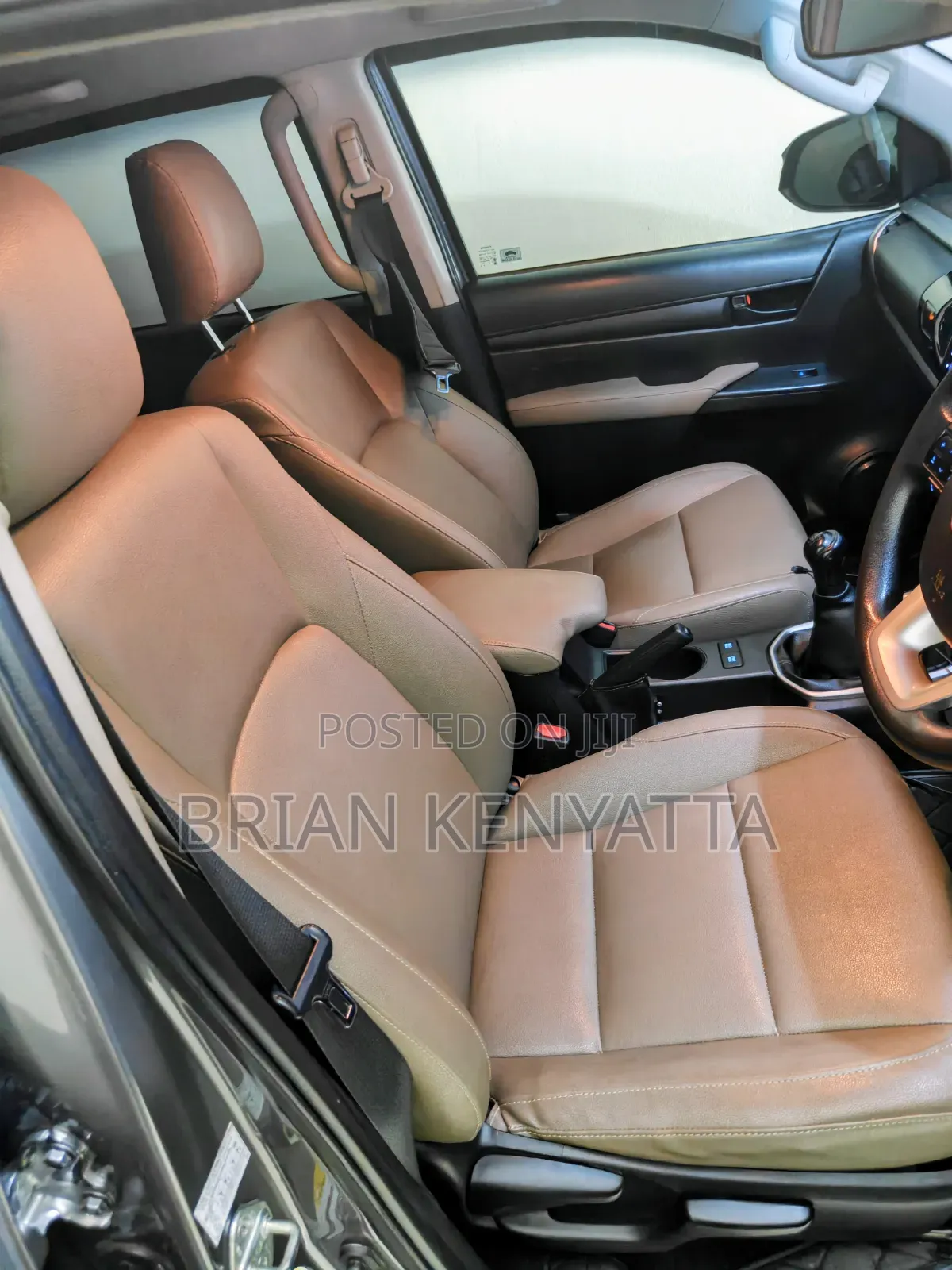 Toyota Hilux 2015 Gray