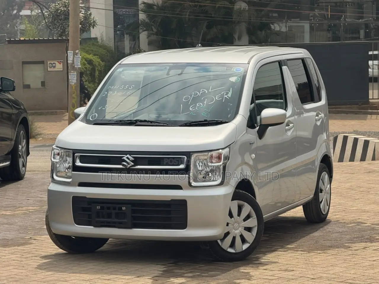 Suzuki Wagon R 660 Hybrid FWD 2019 Gray