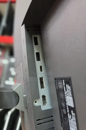 Dell P2721Q 
27 Inch Display 
Display/Hdmi/Type C 65w Power Delive