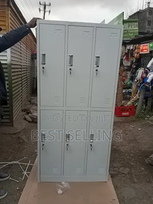 6 Door Gym Filing Cabinet With Hard Metallic