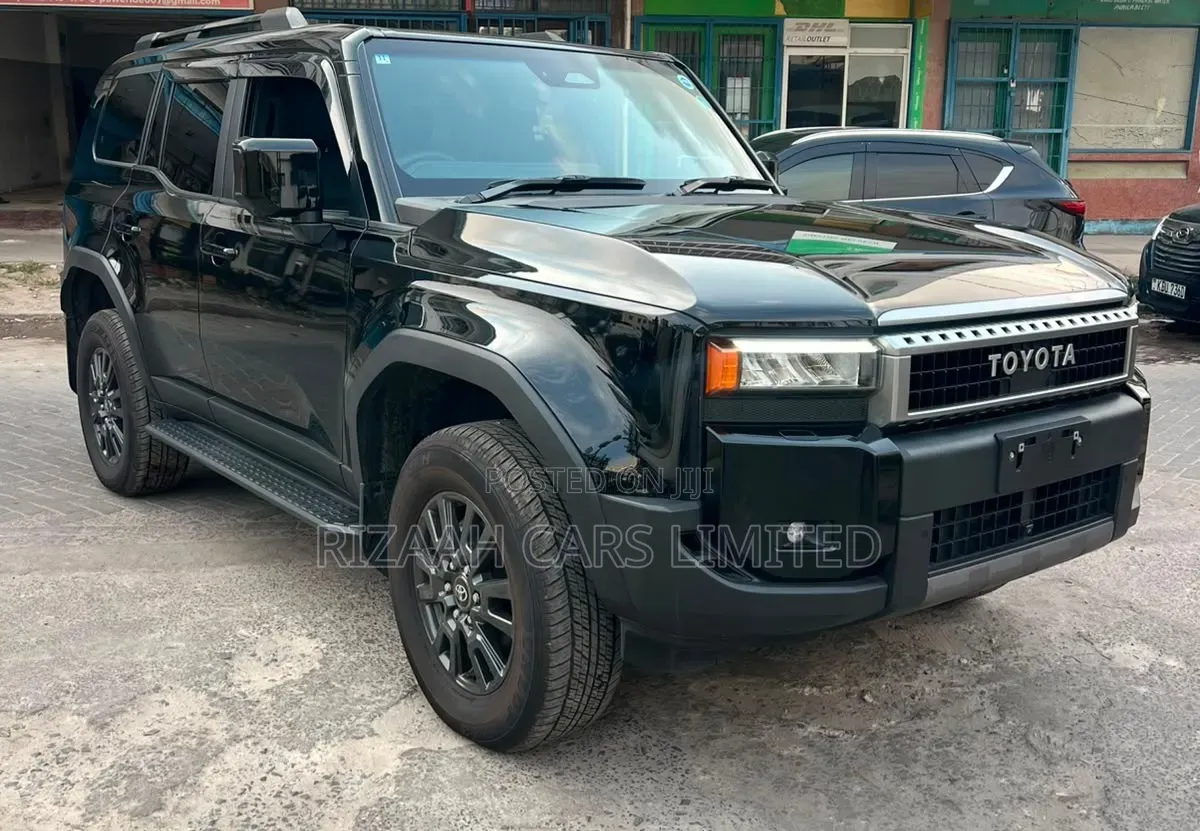 Toyota Land Cruiser Prado 2024