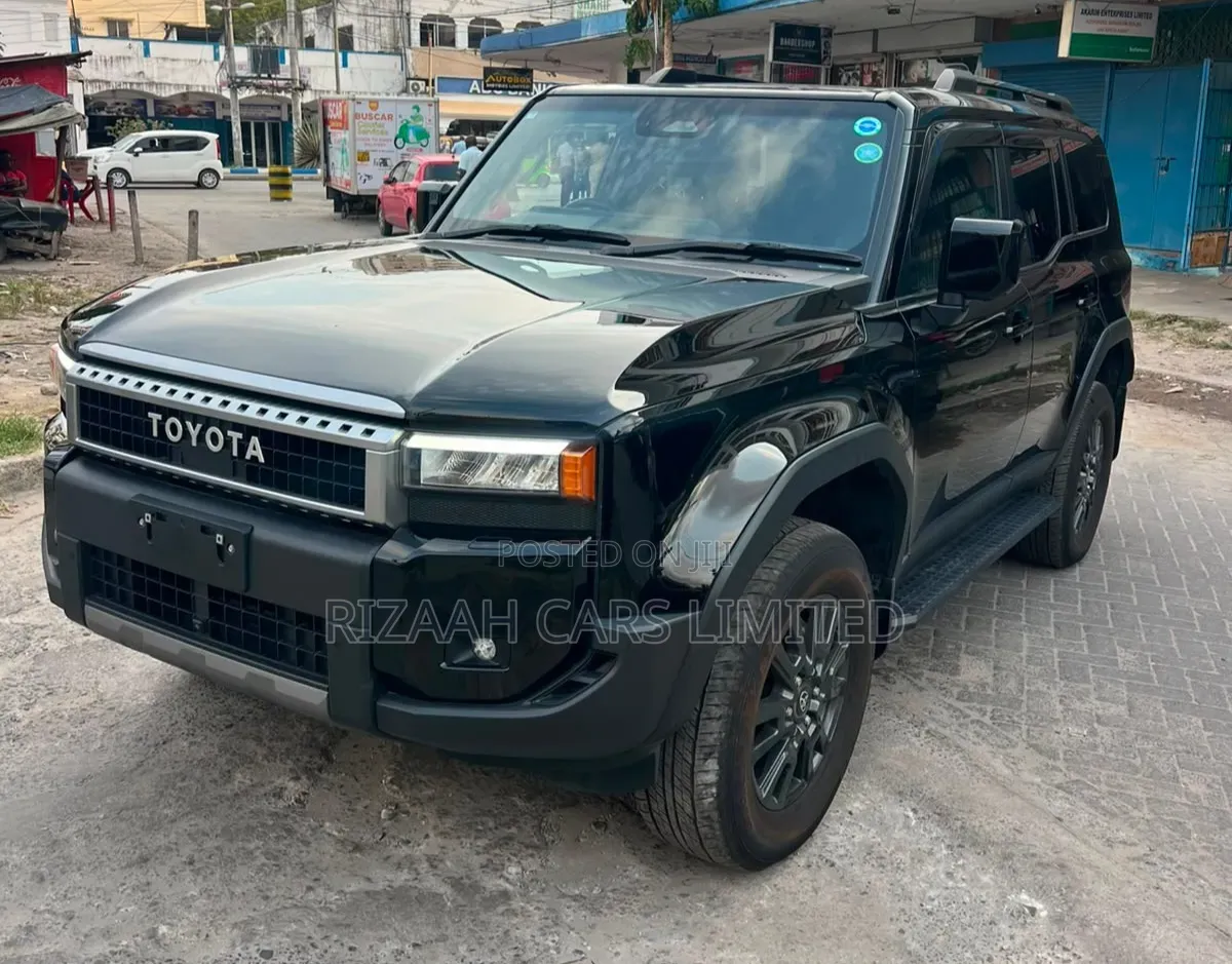 Toyota Land Cruiser Prado 2024