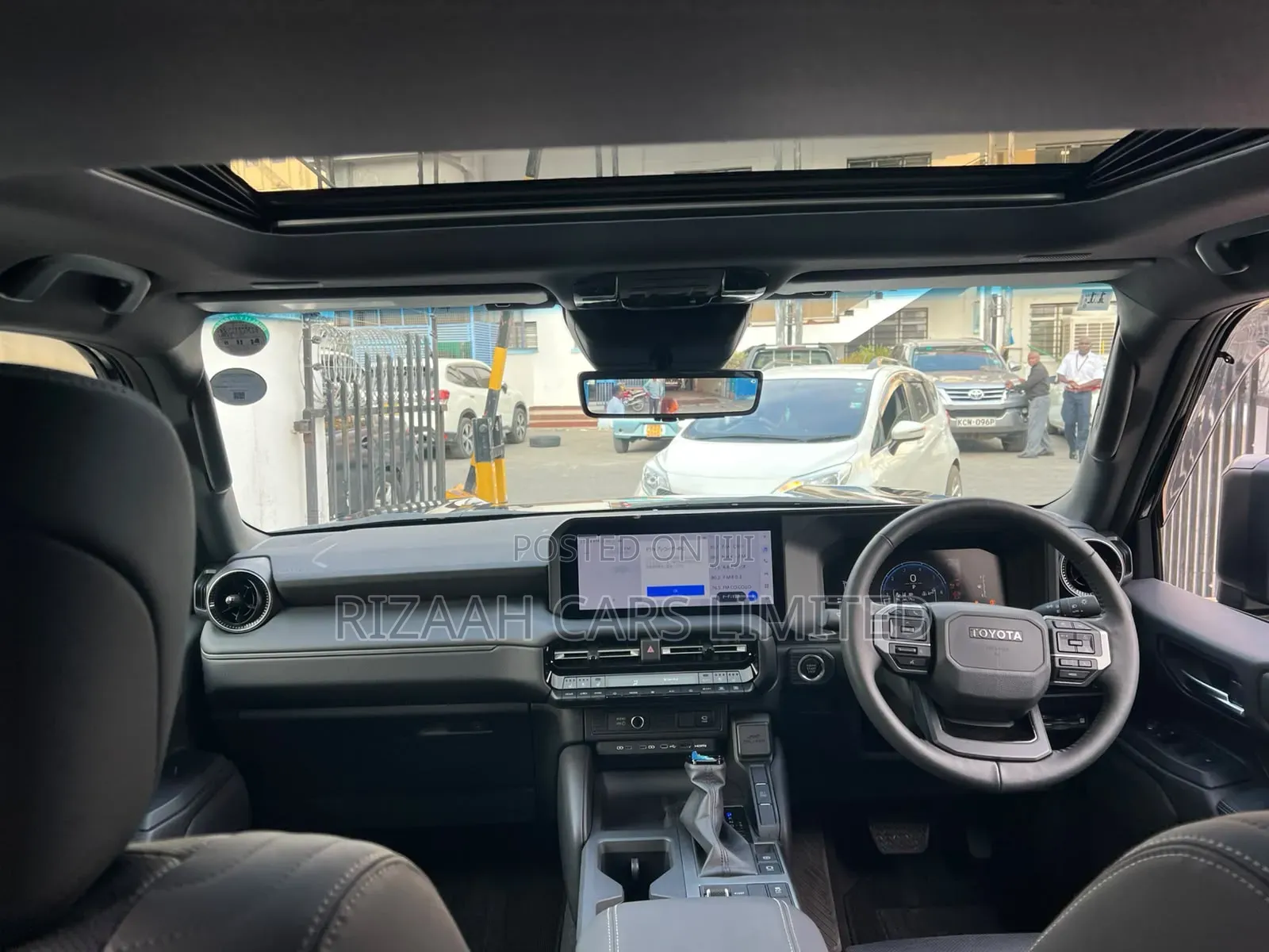 Toyota Land Cruiser Prado 2024