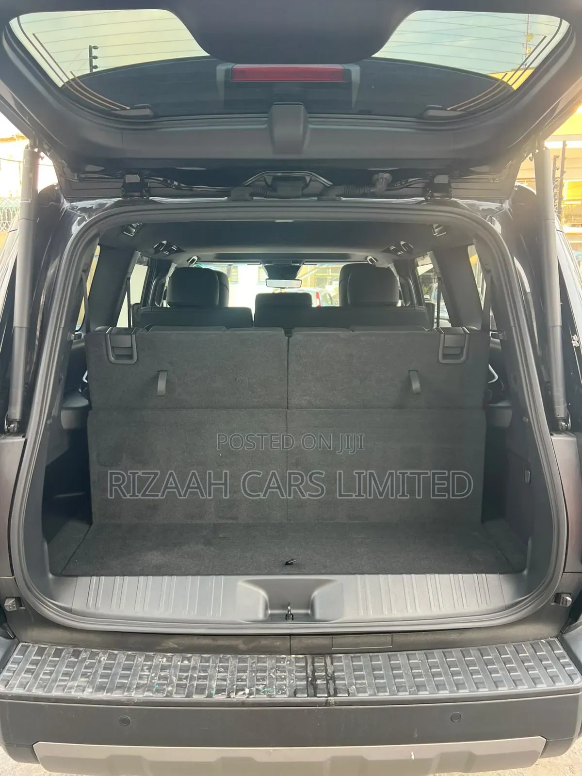 Toyota Land Cruiser Prado 2024