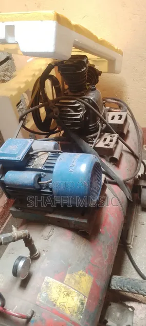 Electric Air Compressor Machine