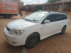 Toyota Corolla Fielder 1.5 Petrol FWD 2004 White