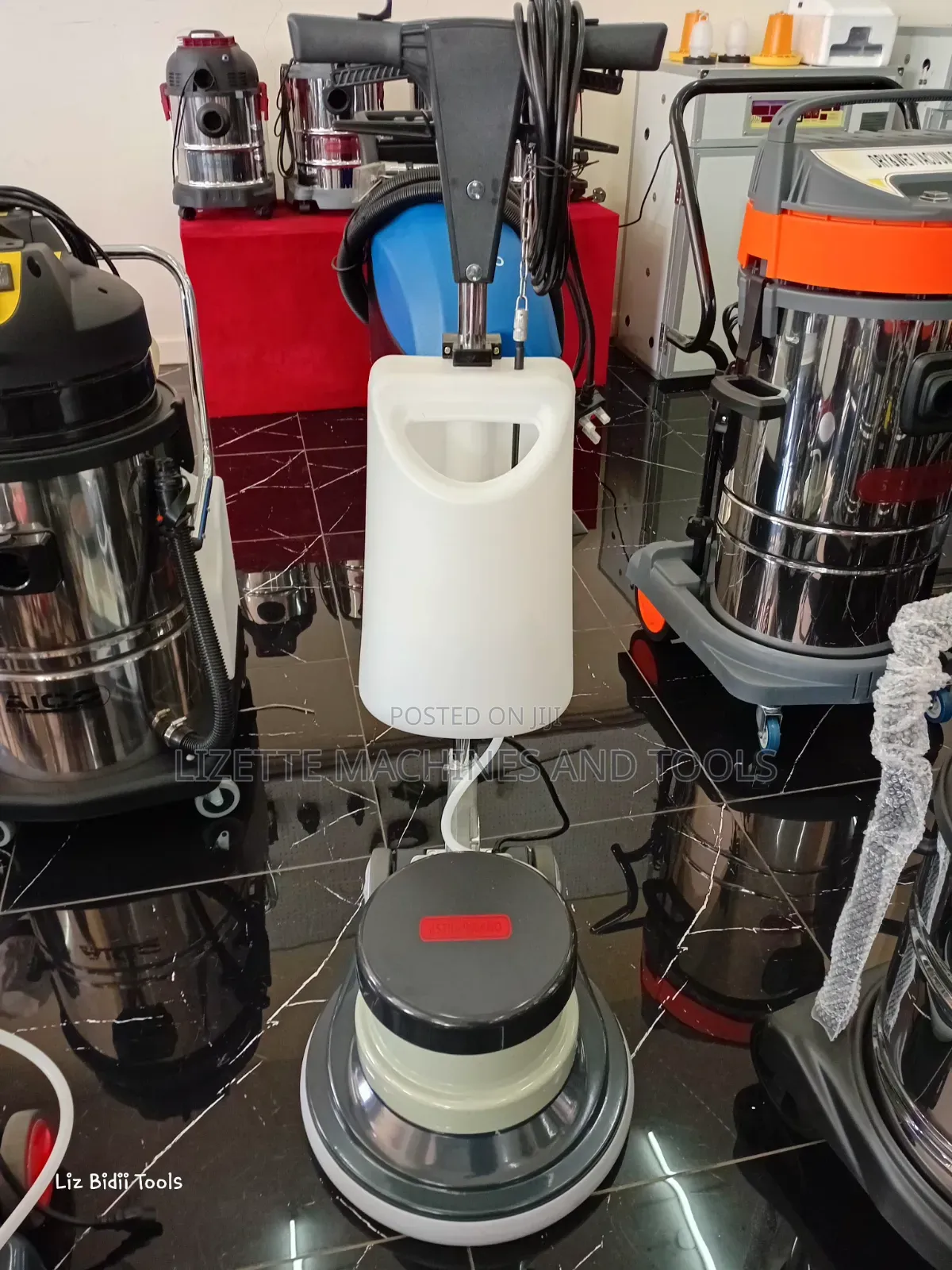 Heavy Duty Astramilano Floor Scrubber With Pads and Brushes 1100W
